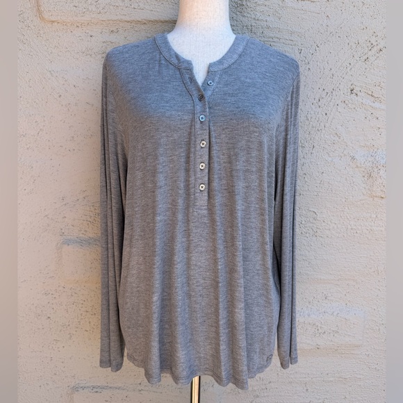 Calvin Klein Other - Calvin Klein Gray Long Sleeve Ribbed Jersey Top. NWT. Size- XL